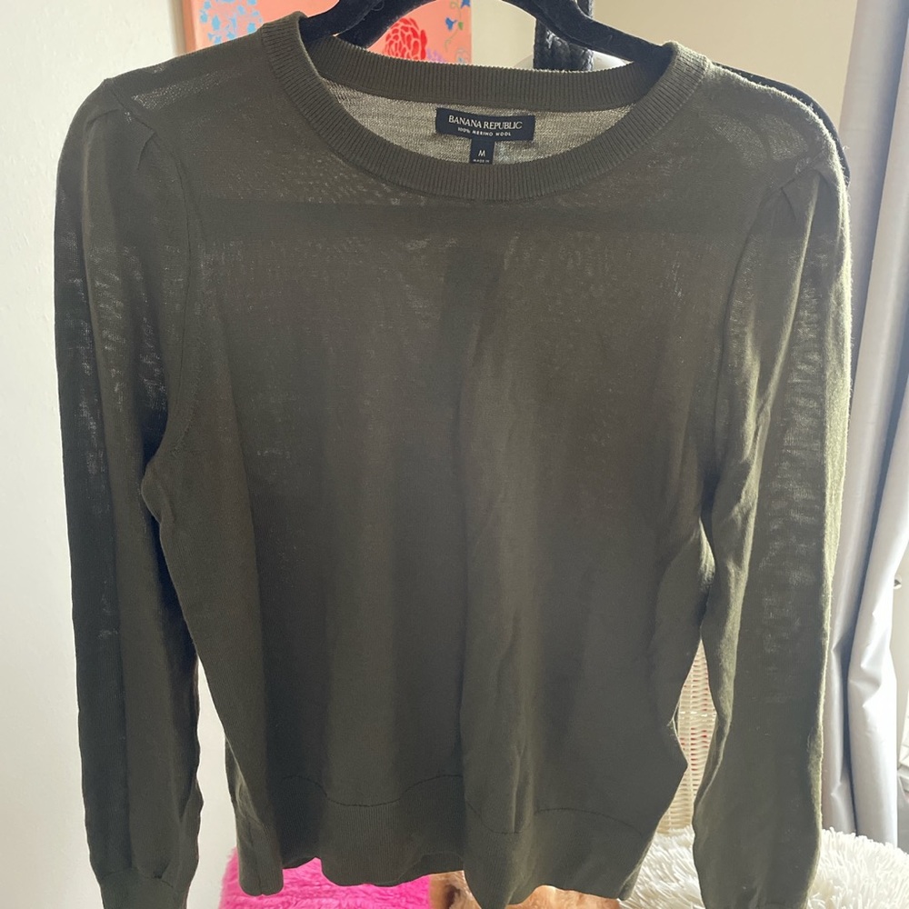Banana Republic merino wool sweater w tags